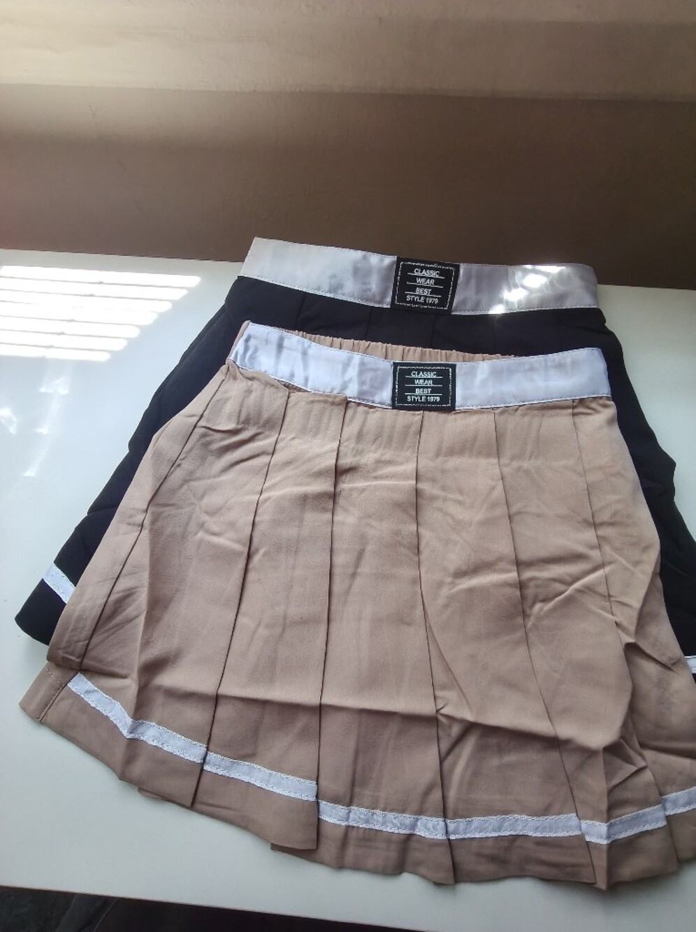 Classic Women's Pleated Mini Skirt - Beige with White Trim For Little Girls 4 y